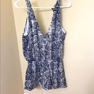 Snake skin black and grey romper